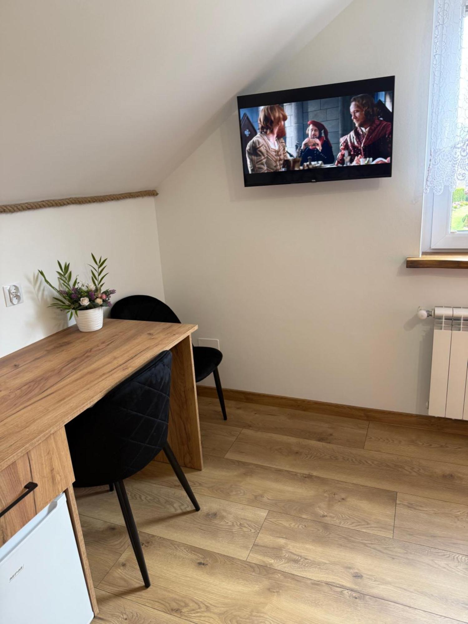 Apartament Z Tarasem I Pokoje Klimatyzowane -Drozdowka Solina ソリナ エクステリア 写真