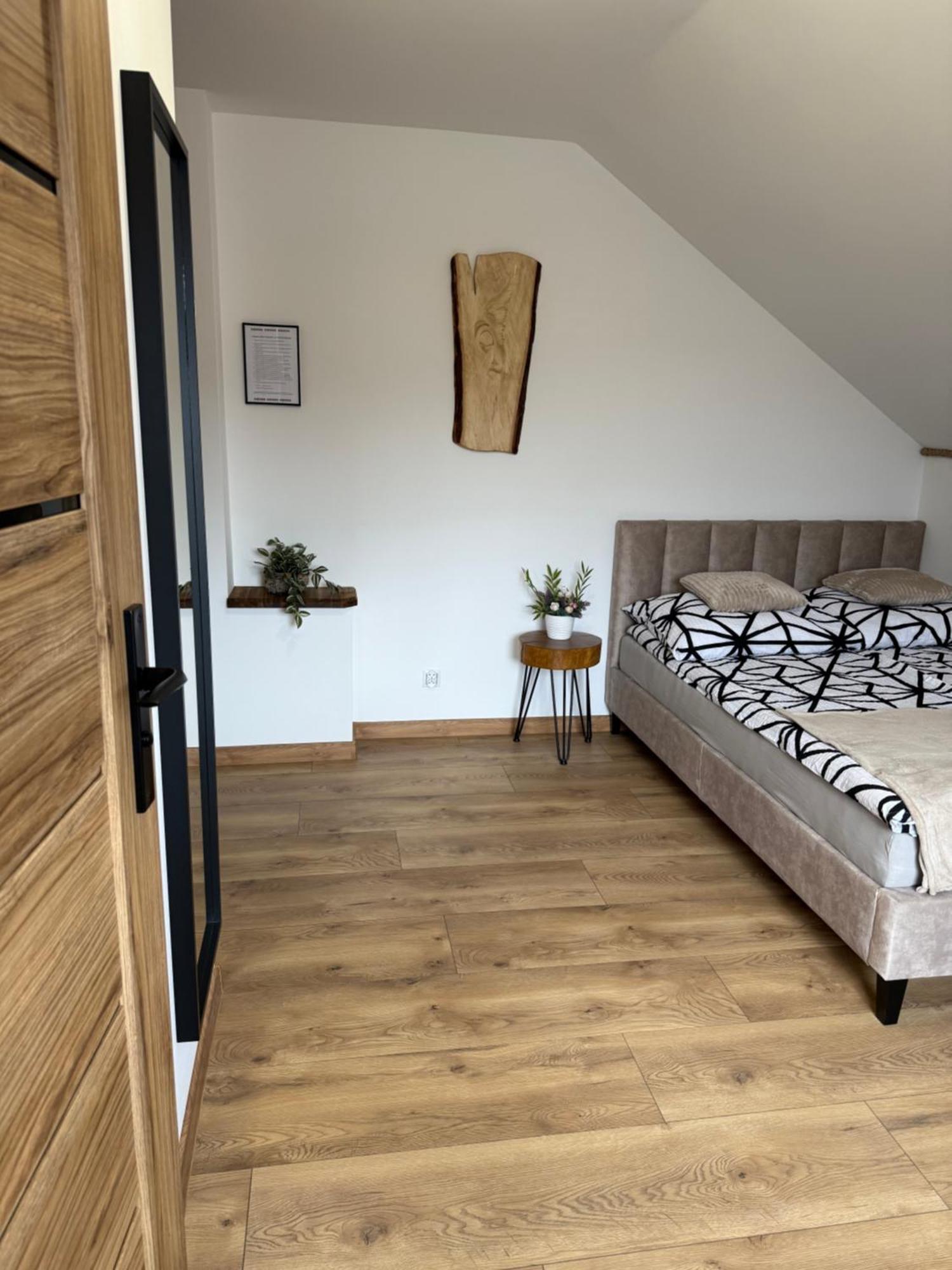 Apartament Z Tarasem I Pokoje Klimatyzowane -Drozdowka Solina ソリナ エクステリア 写真