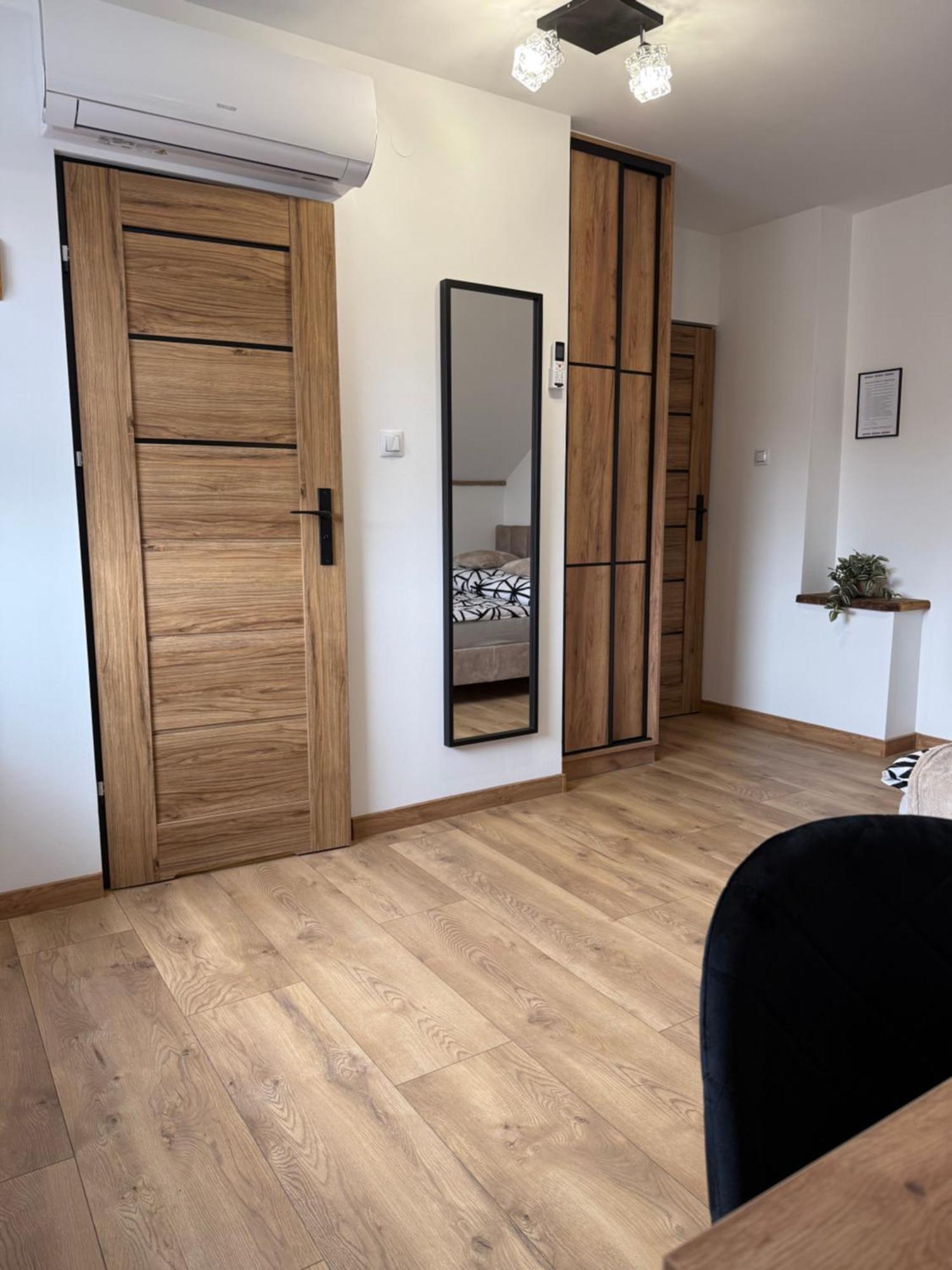Apartament Z Tarasem I Pokoje Klimatyzowane -Drozdowka Solina ソリナ エクステリア 写真