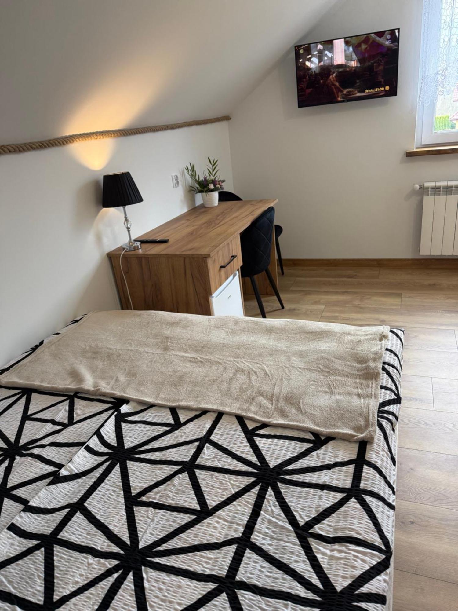 Apartament Z Tarasem I Pokoje Klimatyzowane -Drozdowka Solina ソリナ エクステリア 写真